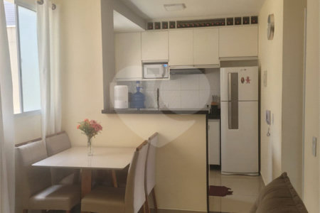 Apartamento à venda com 2 quartos em Vila Colorado, Suzano, SP