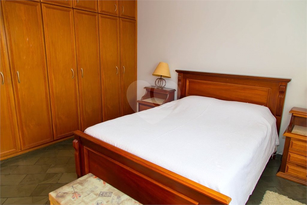 Casa à venda com 4 quartos, sendo 1 suíte, no Centro, Atibaia, SP