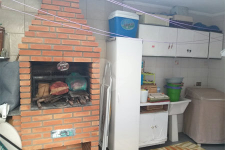 Sobrado à venda com 3 quartos, sendo 1 suíte, em Vila Constança, São Paulo, SP