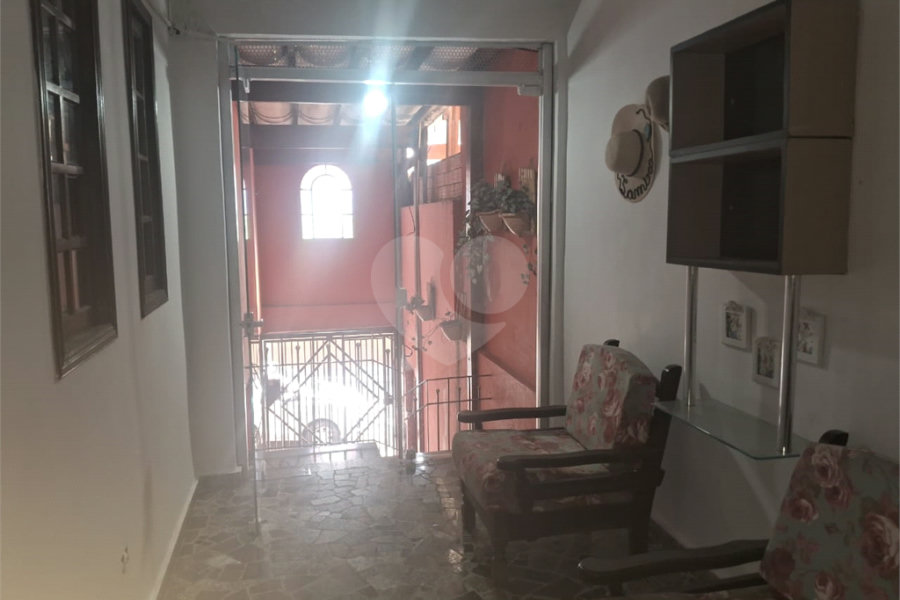 Sobrado à venda com 4 suítes em Vila Portuguesa, São Paulo, SP