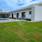 Casa à venda com 3 suítes no condomínio Village Saint Charbel, Araçoiaba da Serra - SP