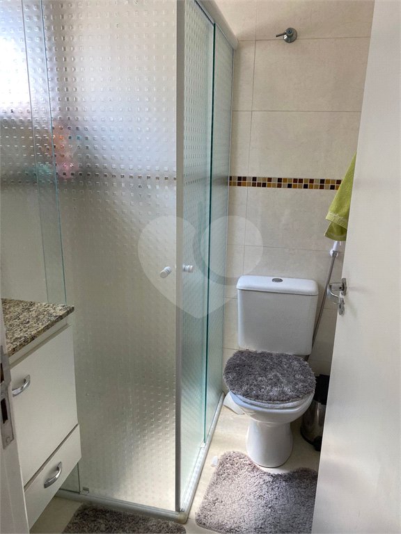 Casa à venda com 2 suítes no condomínio Real Iraci, São Paulo - SP
