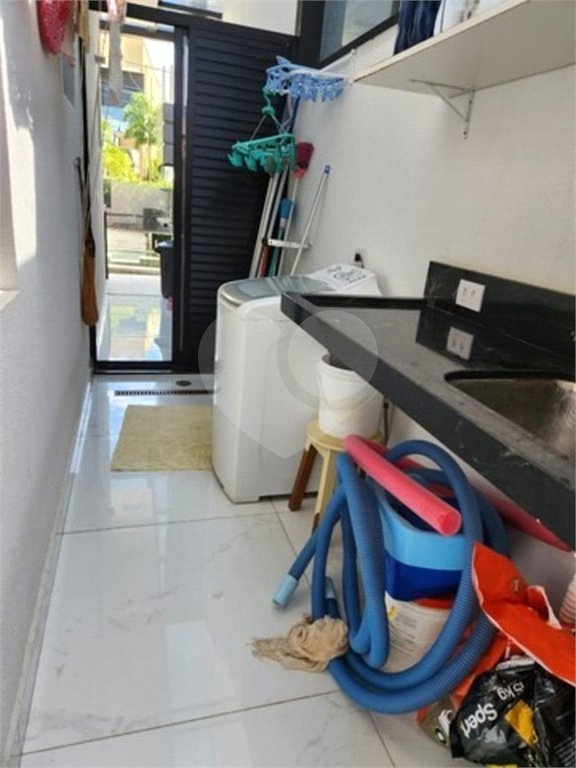 Casa à venda com 3 quartos, sendo 1 suíte, no condomínio Park Real, Indaiatuba - SP