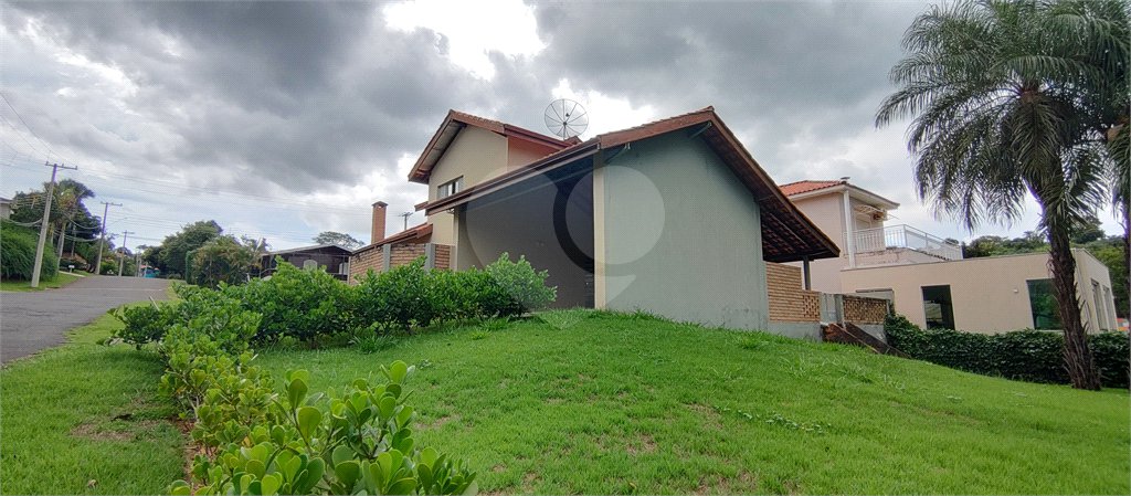 Casa à venda ou para alugar com 3 suítes no condomínio Campos de Santo Antonio I, Itu - SP
