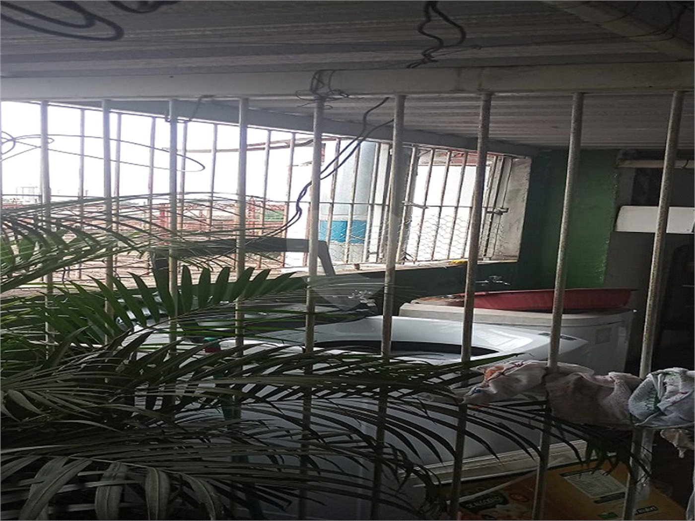 Casa à venda com 3 quartos, sendo 1 suíte,  em Lapa de Baixo, São Paulo, SP