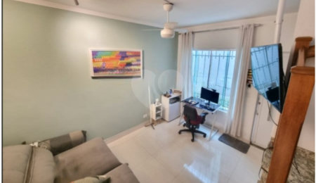 Casa à venda com 2 suítes em Parada Inglesa, São Paulo, SP
