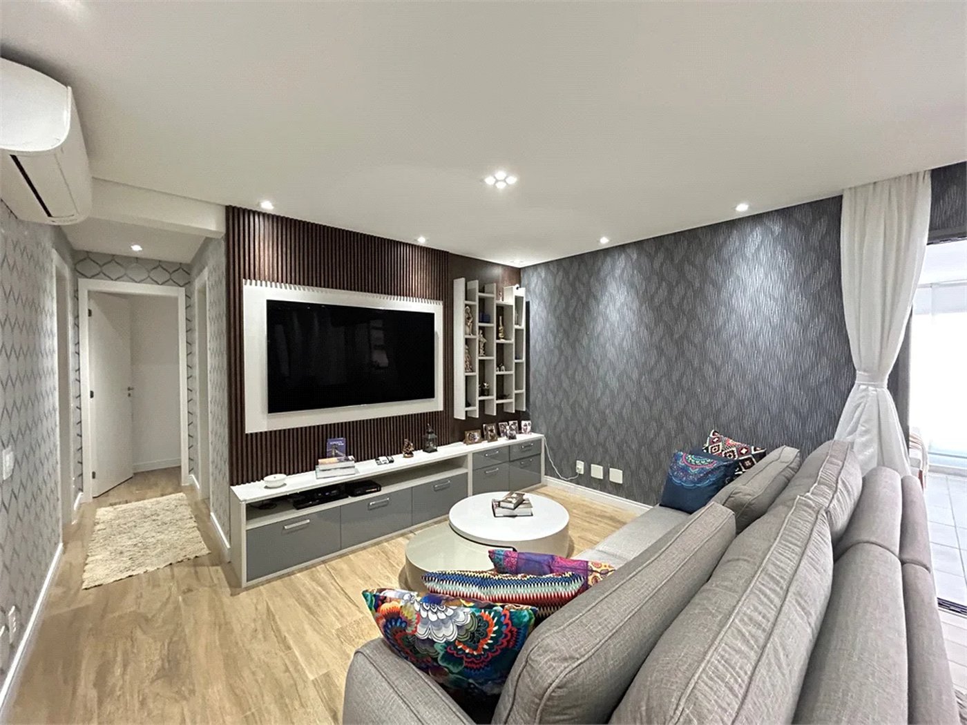 Apartamento à venda com 3 suítes em Vila Leopoldina, São Paulo, SP