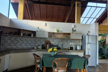 Casa Térrea à venda com 5 suítes em Bairro do Cambará, São Roque, SP
