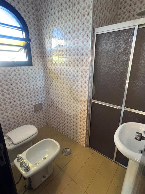 Casa à venda com 5 quartos, sendo 4 suítes, em Parque Maria Helena, São Paulo, SP
