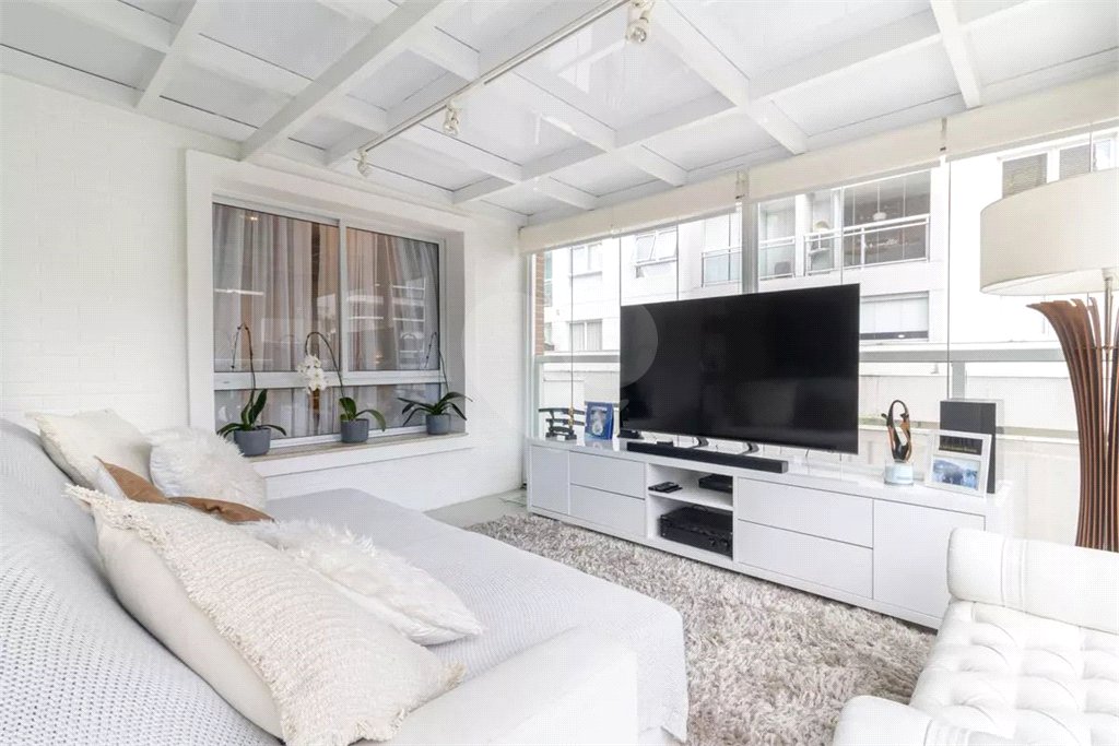 Apartamento à venda com 1 suíte em Vila Olímpia, São Paulo, SP