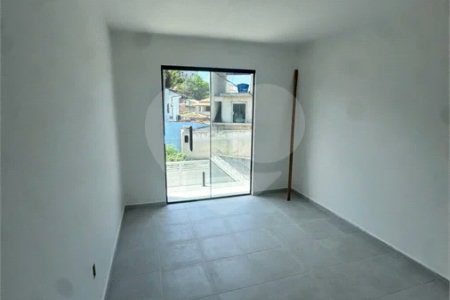 Casa à venda com 4 quartos, sendo 2 suítes, em Campo Grande, Rio de Janeiro, RJ