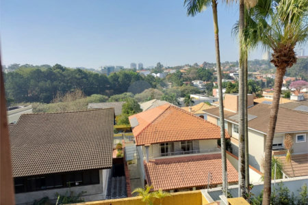 Sobrado à venda com 4 suítes em Vila Inah, São Paulo, SP