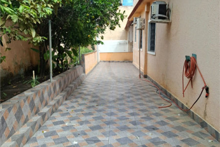 Casa Térrea à venda com 4 quartos, sendo 1 suíte, em Campo Grande, Rio de Janeiro, RJ