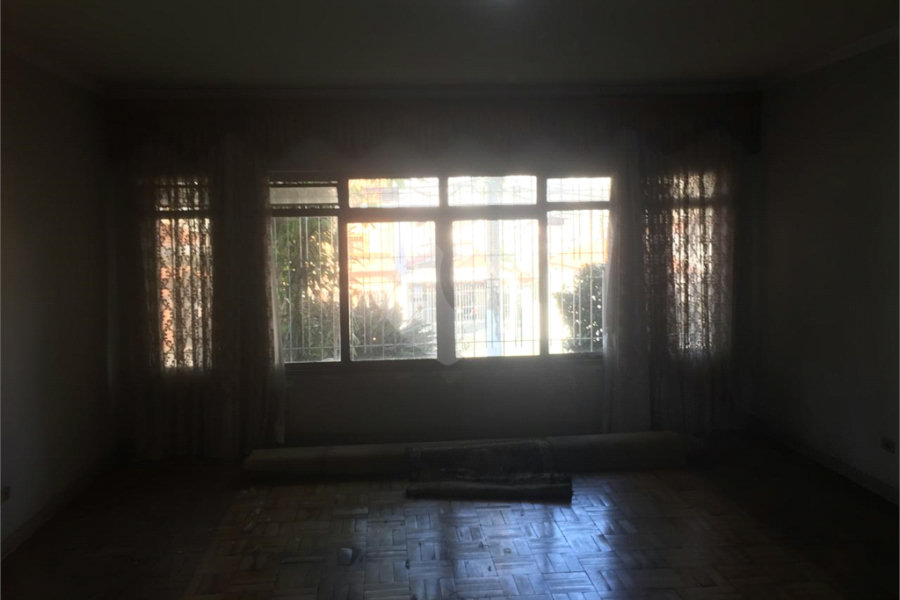 Casa Térrea à venda com 3 quartos, sendo 1 suíte, em Santana, São Paulo, SP