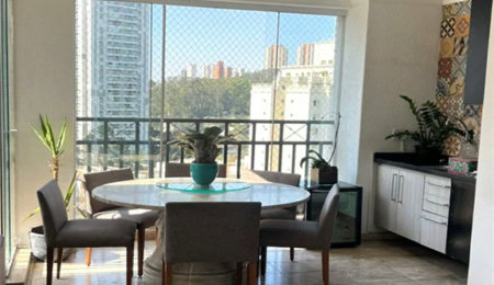 Apartamento à venda com 4 quartos, sendo 2 suítes,  em Vila Andrade, São Paulo, SP