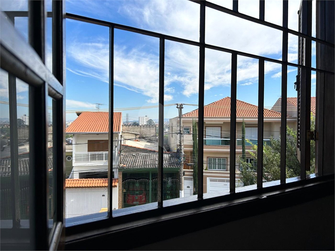 Sobrado à venda com 5 quartos, sendo 1 suíte, em Jardim Marisa, São Paulo, SP