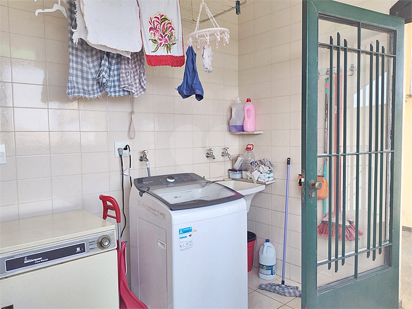 Sobrado à venda com 3 quartos, sendo 1 suíte,  em Vila Maria, São Paulo, SP