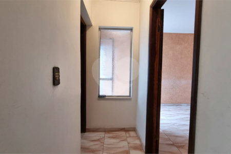 Sobrado à venda com 4 quartos em Vila Dom Pedro II, São Paulo, SP