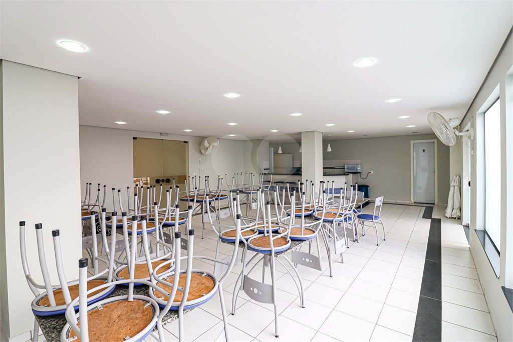 Apartamento à venda com 3 quartos, sendo 1 suíte,  em Vila Ipojuca, São Paulo, SP