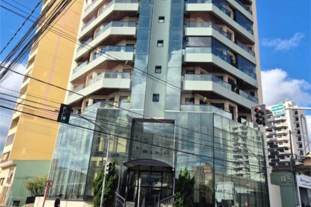 Apartamento de Alto Padrão no Edifício Taiamã – Centro da Cidade