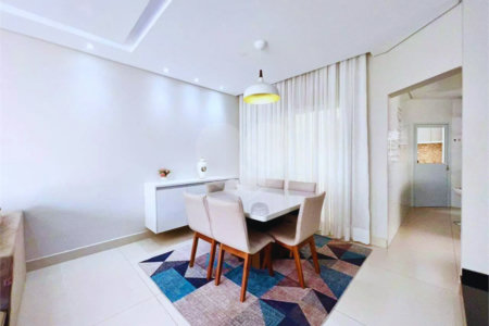 Sobrado à venda com 3 quartos, sendo 1 suíte,  em Residencial Jardim Nathália, Sorocaba, SP