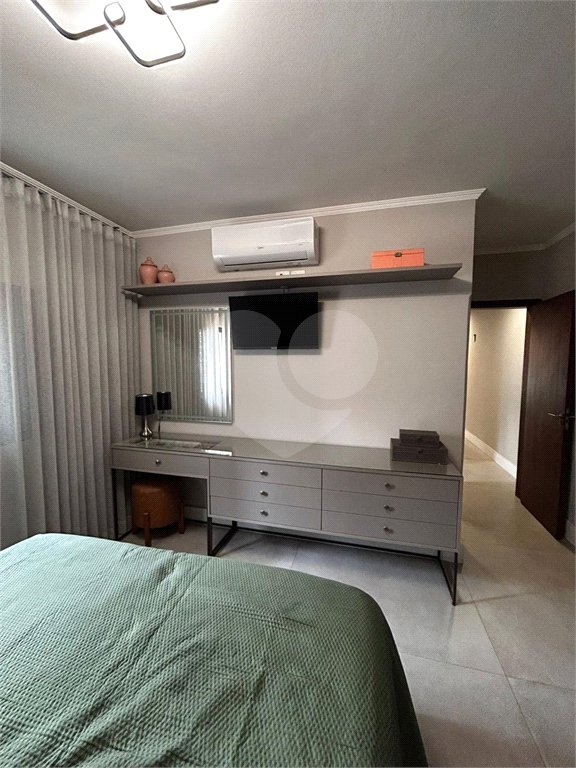 Sobrado à venda com 3 quartos, sendo 1 suíte, em Jordanópolis, São Bernardo do Campo, SP