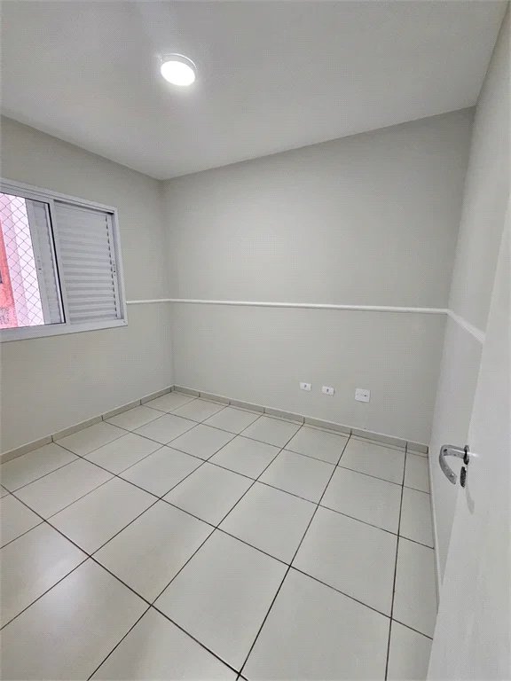 Apartamento à venda com 2 quartos, sendo 1 suíte, em Vila das Belezas, São Paulo, SP