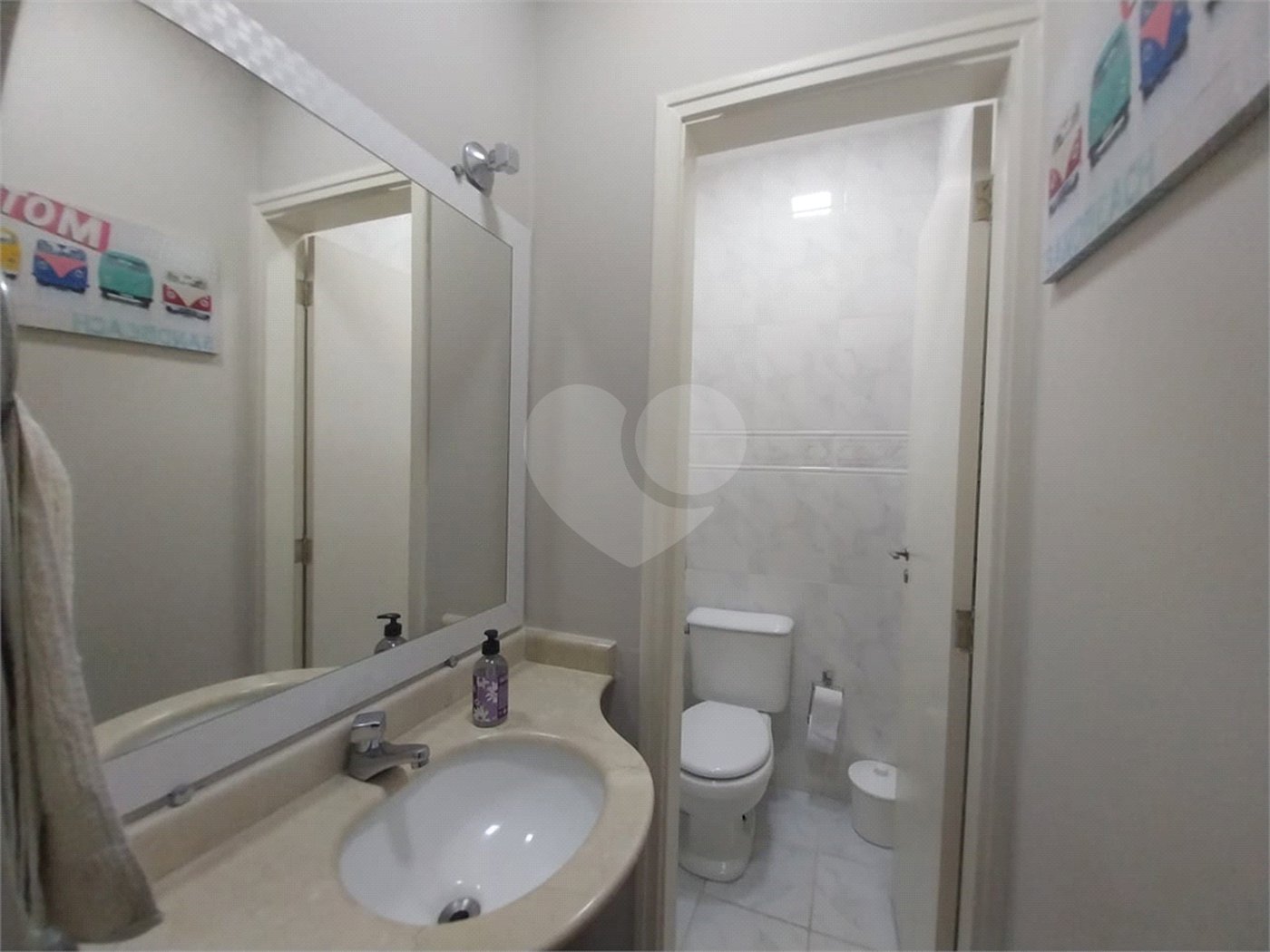 Casa Térrea Disponível para Locação e Venda no Condomínio Vilaggio Capriccio