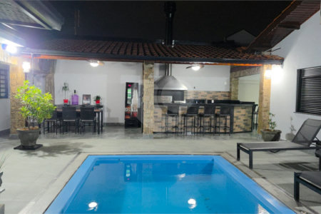 Casa Térrea à venda com 4 quartos, sendo 2 suítes, em Vila Avaí, Indaiatuba, SP