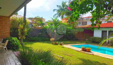 Sobrado à venda com 4 quartos, sendo 2 suítes, em Alto da Boa Vista, São Paulo, SP