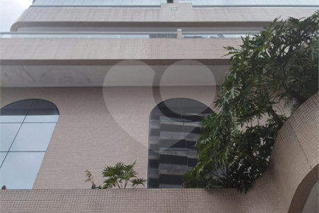 Apartamento à venda com 2 suítes em Aviação, Praia Grande, SP