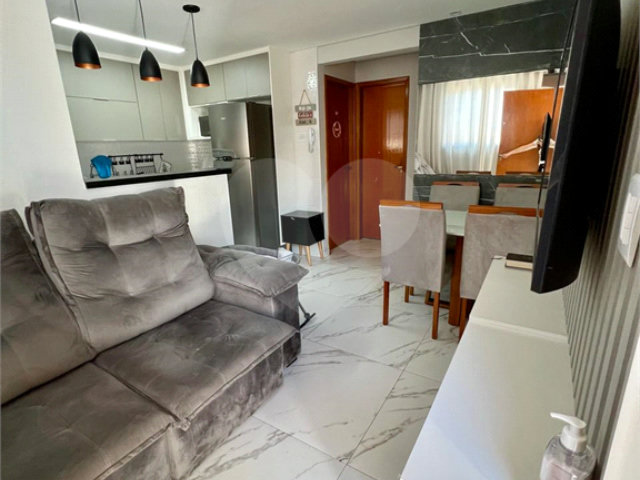 Casa à venda com 2 quartos no condomínio Benfica, São Paulo - SP