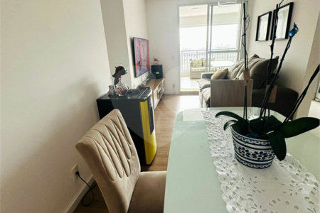 Apartamento à venda com 3 quartos, sendo 1 suíte,  em Vila Andrade, São Paulo, SP