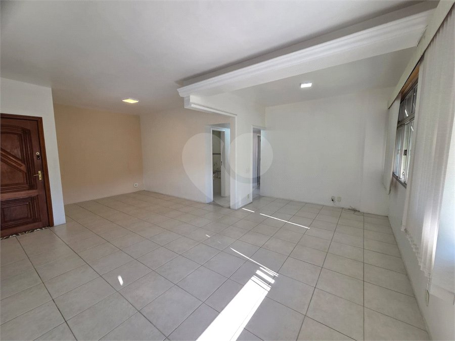Apartamento à venda com 3 quartos, sendo 1 suíte, em Tijuca, Rio de Janeiro, RJ
