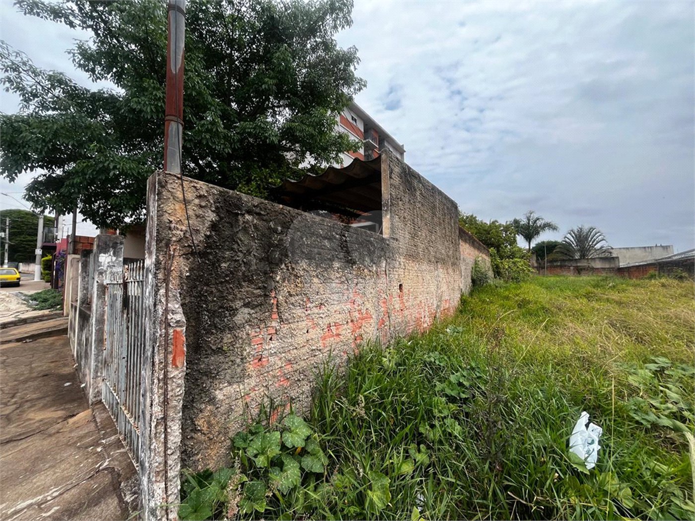 Casa à venda com 4 quartos, sendo 2 suítes,  em Vila São José, Itapetininga, SP