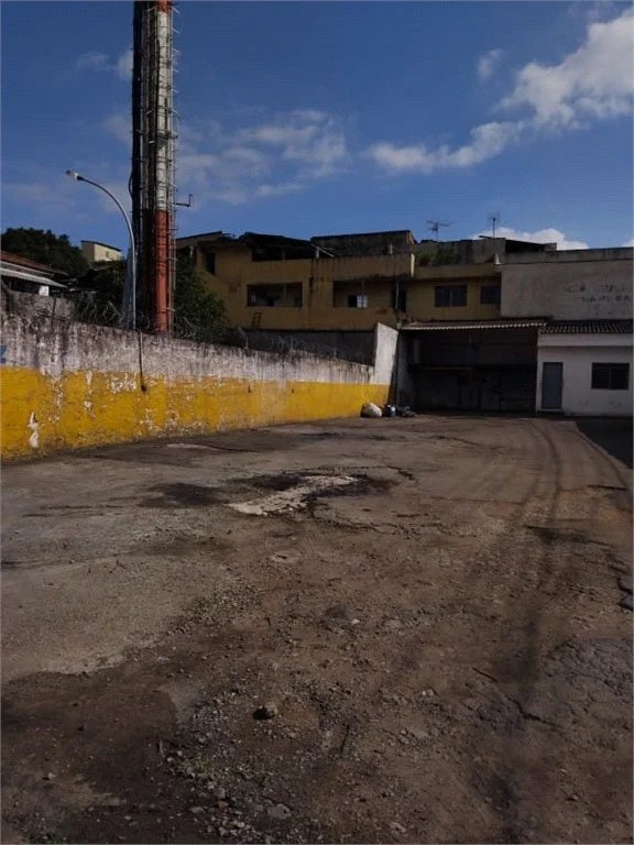 Terreno para alugar em Jardim Ivana, São Paulo, SP