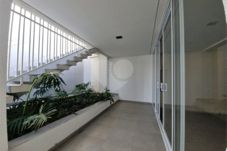 Casa à venda com 3 quartos, sendo 1 suíte, no condomínio Residencial Américo Figueiredo, Sorocaba - SP