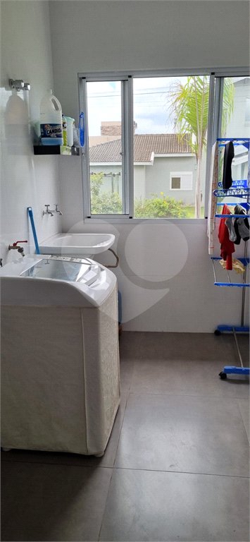 Casa à venda com 3 suítes no condomínio Residencial dos Lagos, Itupeva - SP