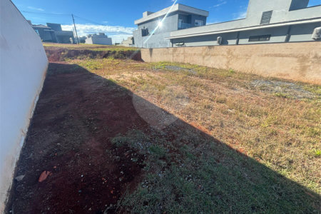 Terreno à venda em Loteamento Residencial Golden Ville, Itapetininga, SP
