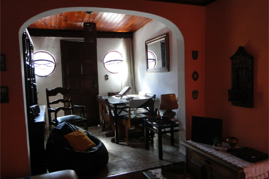 Sobrado à venda com 2 quartos em Vila Guarani, São Paulo, SP