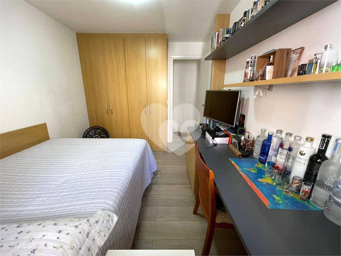Apartamento à venda com 3 quartos, sendo 1 suíte,  em Tijuca, Rio de Janeiro, RJ