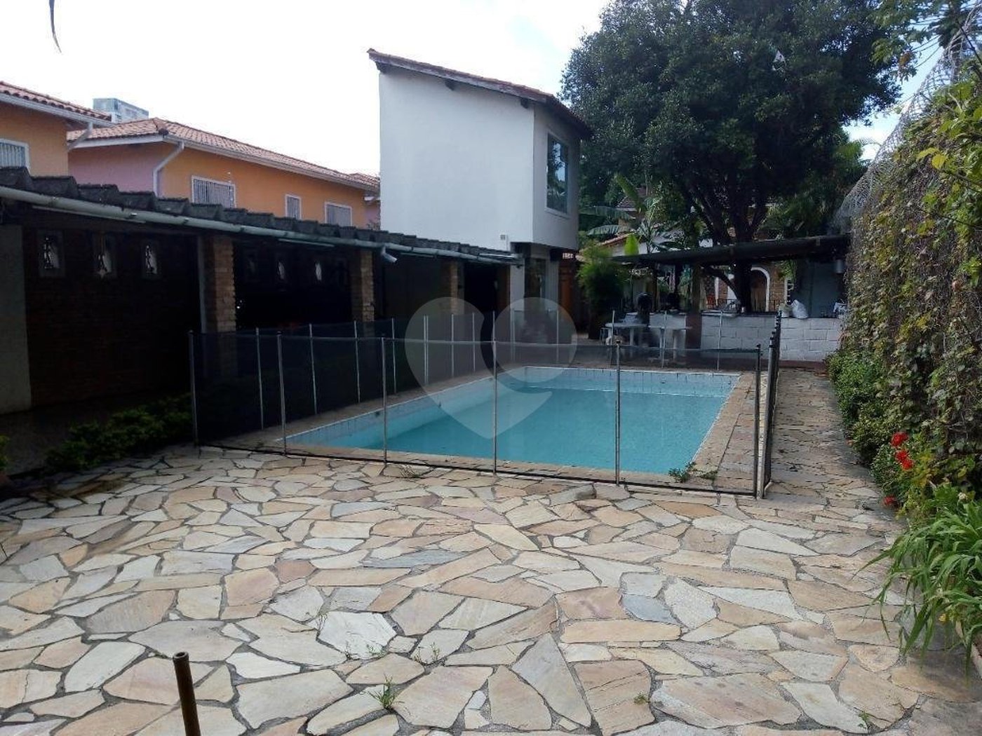 Casa à venda com 6 quartos, sendo 3 suítes,  em Brooklin Paulista, São Paulo, SP