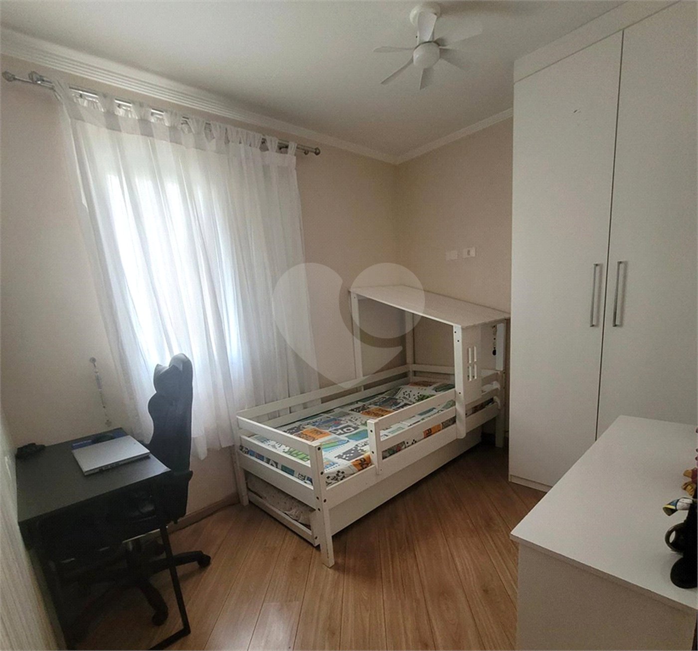 Apartamento à venda com 3 quartos, sendo 1 suíte,  em Vila Guilherme, São Paulo, SP
