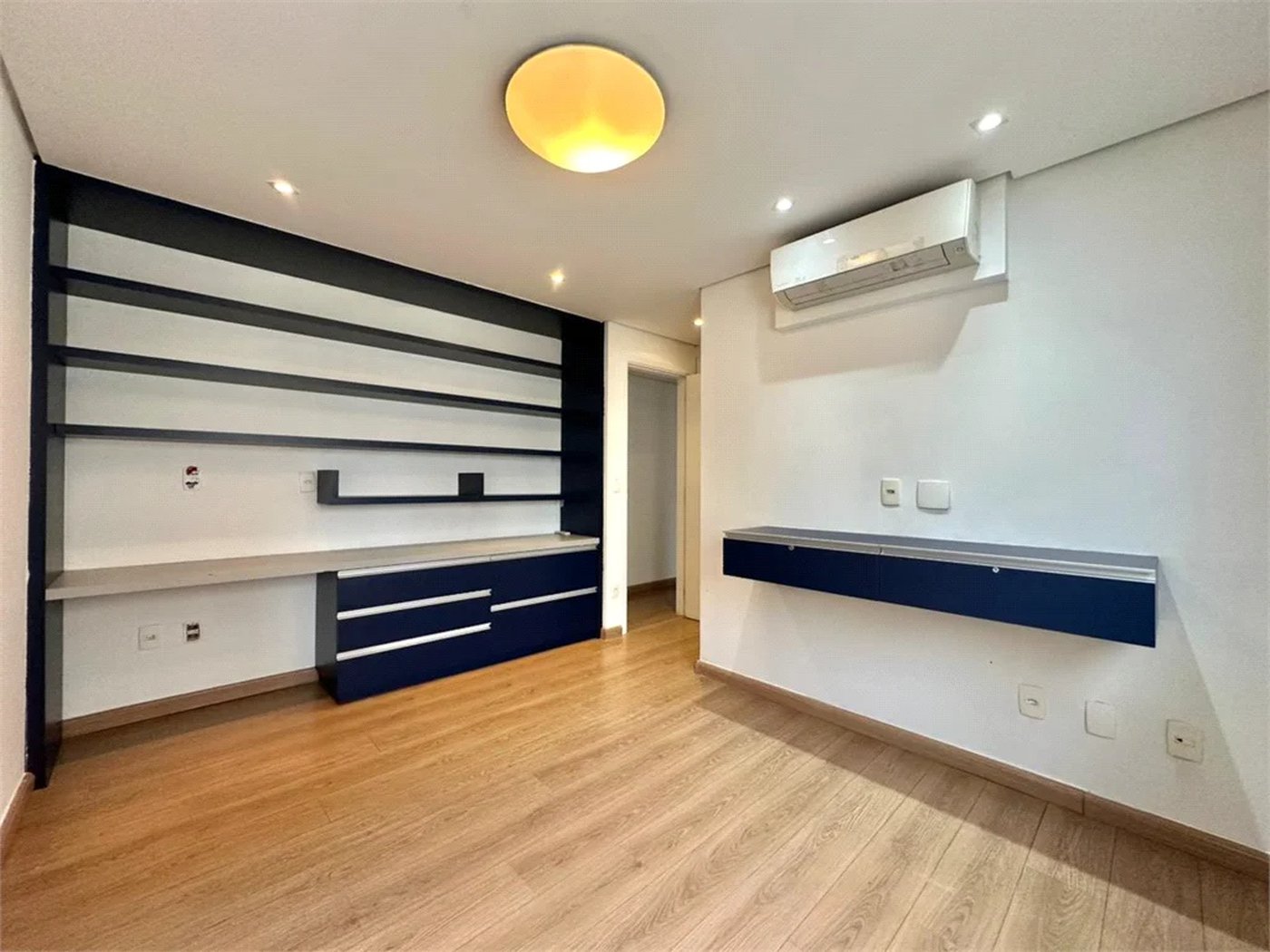 Apartamento à venda com 4 quartos, sendo 3 suítes,  em Vila Leopoldina, São Paulo, SP