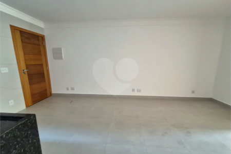 Apartamento à venda com 2 quartos em Vila Mangalot, São Paulo, SP