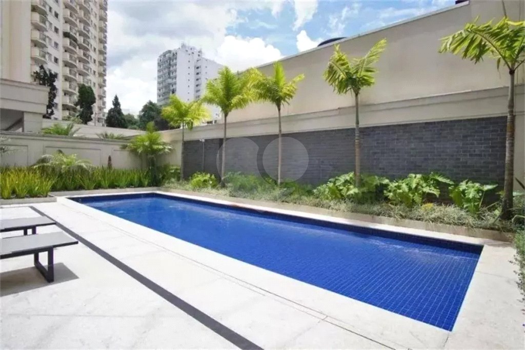 Apartamento à venda com 3 suítes em Indianópolis, São Paulo, SP