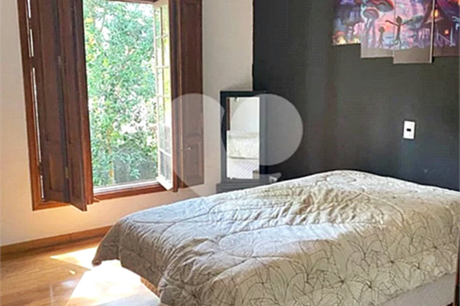 Casa à venda com 4 suítes no condomínio Sausalito, Mairiporã - SP