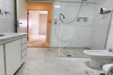 Apartamento à venda com 3 quartos, sendo 1 suíte, em Jardim Paulista, São Paulo, SP