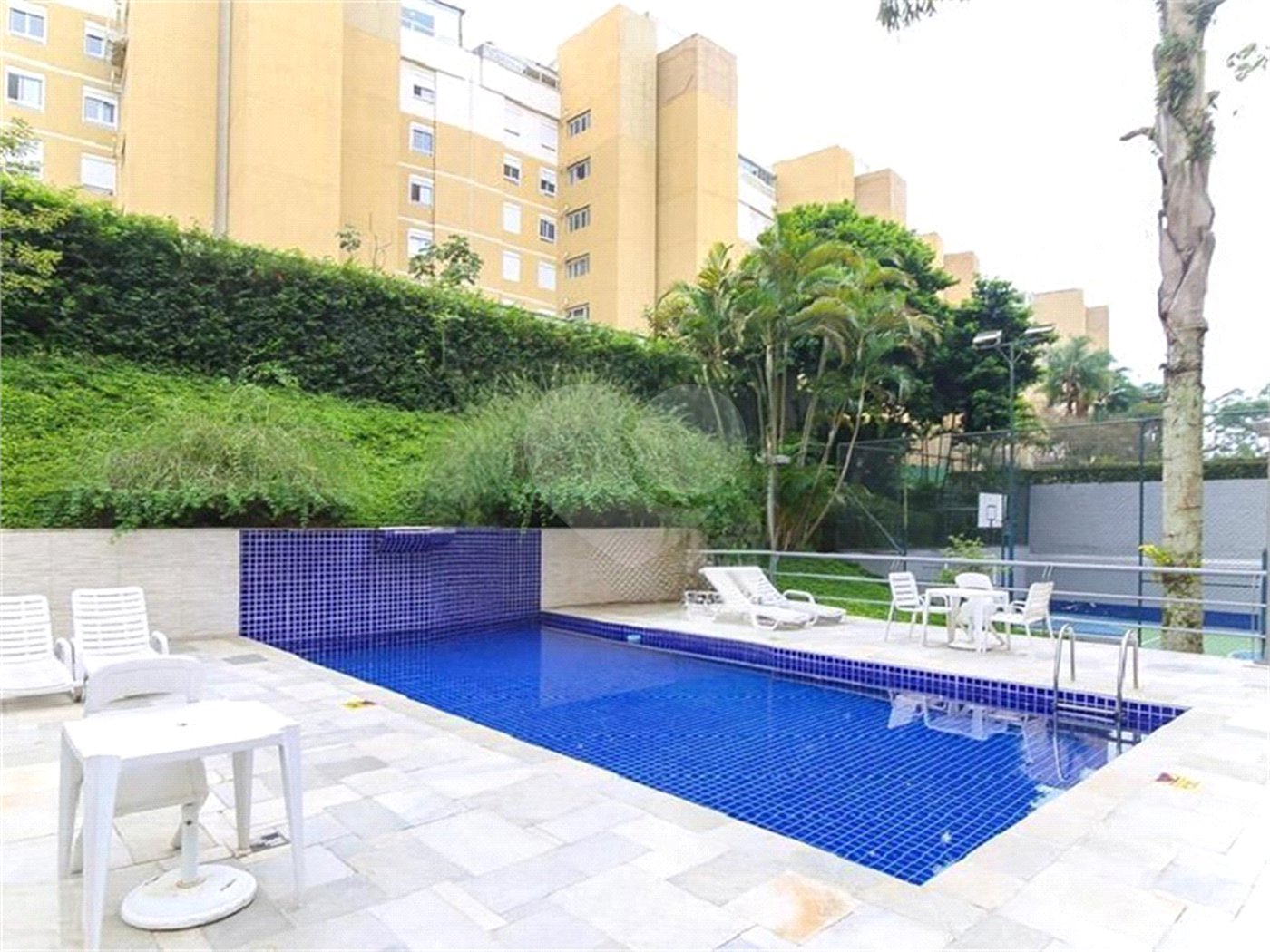 Apartamento à venda com 3 suítes em Jardim Vitória Régia, São Paulo, SP