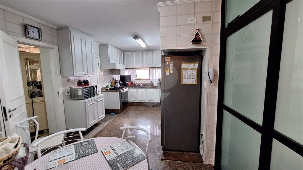 Apartamento à venda com 3 suítes em Pacaembu, São Paulo, SP